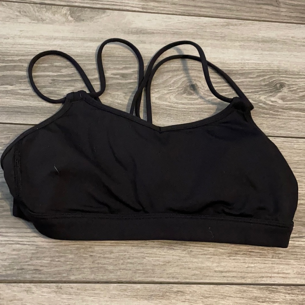 Lululemon sports bra size 2